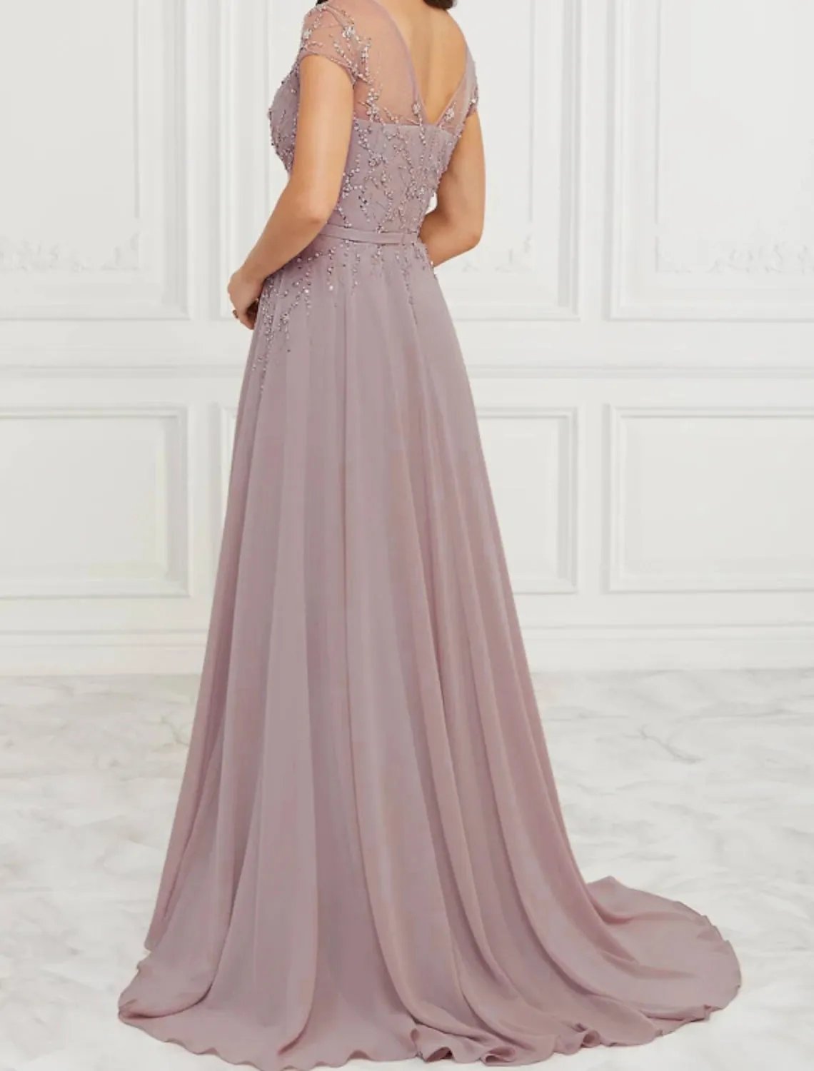 A-Line Mother of the Bride Dress Elegant V Neck Floor Length Chiffon Lace Sleeveless with Pleats Sequin