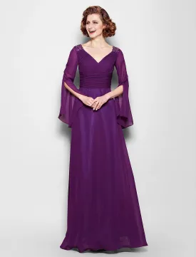 A-Line Mother of the Bride Dress Vintage Inspired V Neck Floor Length Chiffon Long Sleeve No with Criss Cross Ruched Beading