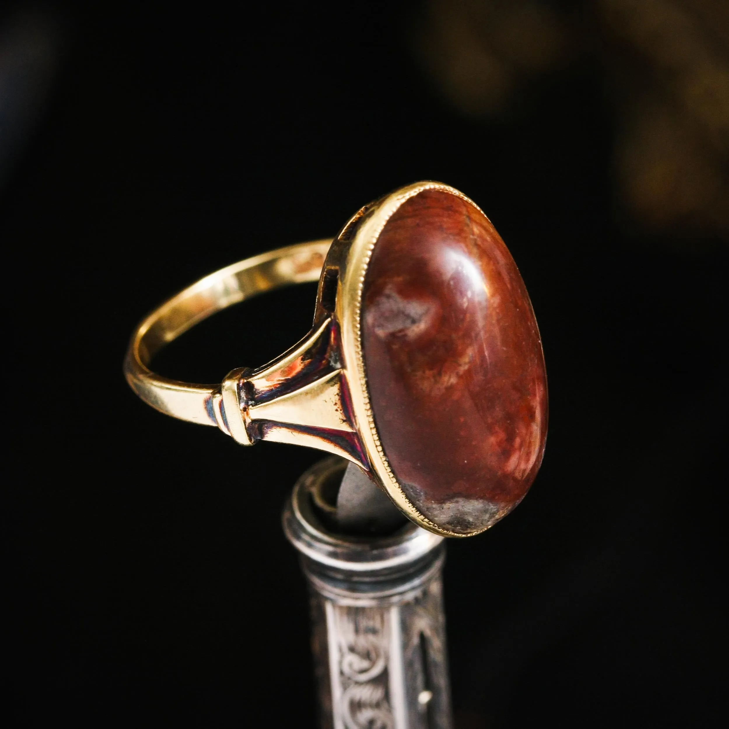 A Super Mid Century 14ct Gold Agate Statement Ring