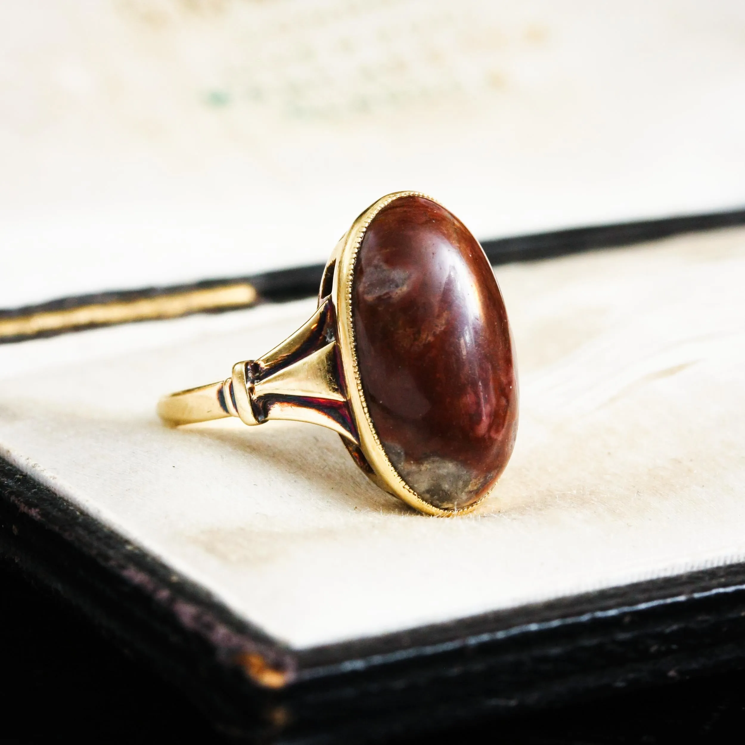 A Super Mid Century 14ct Gold Agate Statement Ring