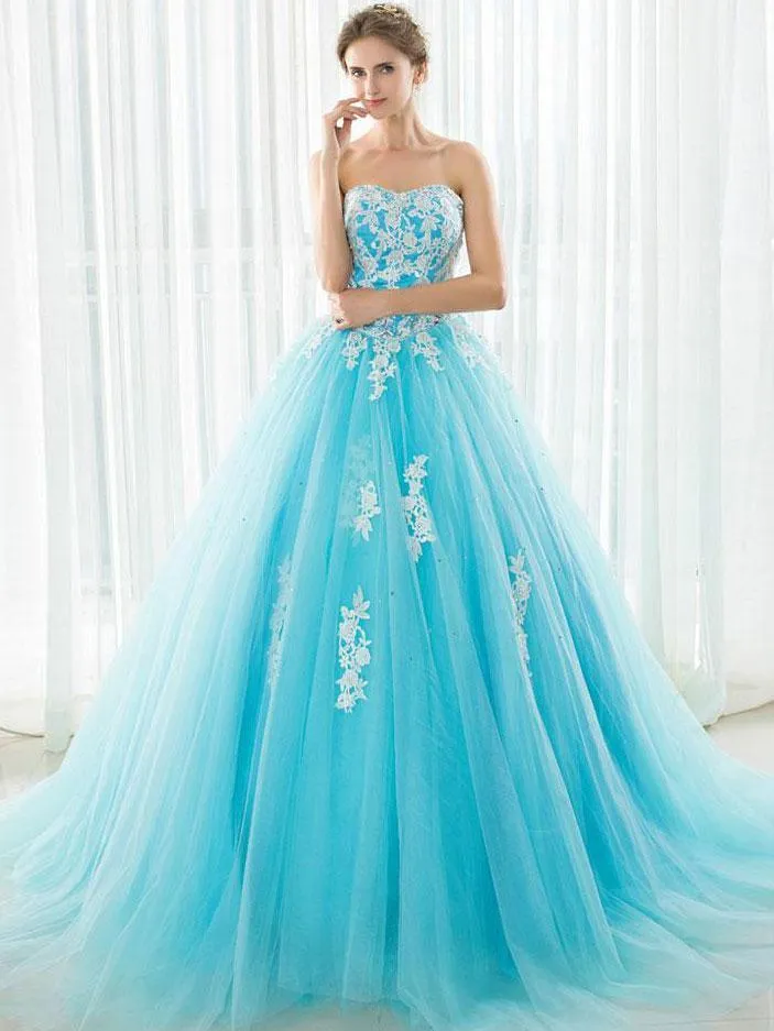 Ball Gown Sweetheart Chapel Train Tulle Appliqued Quinceanera Dresses 3014