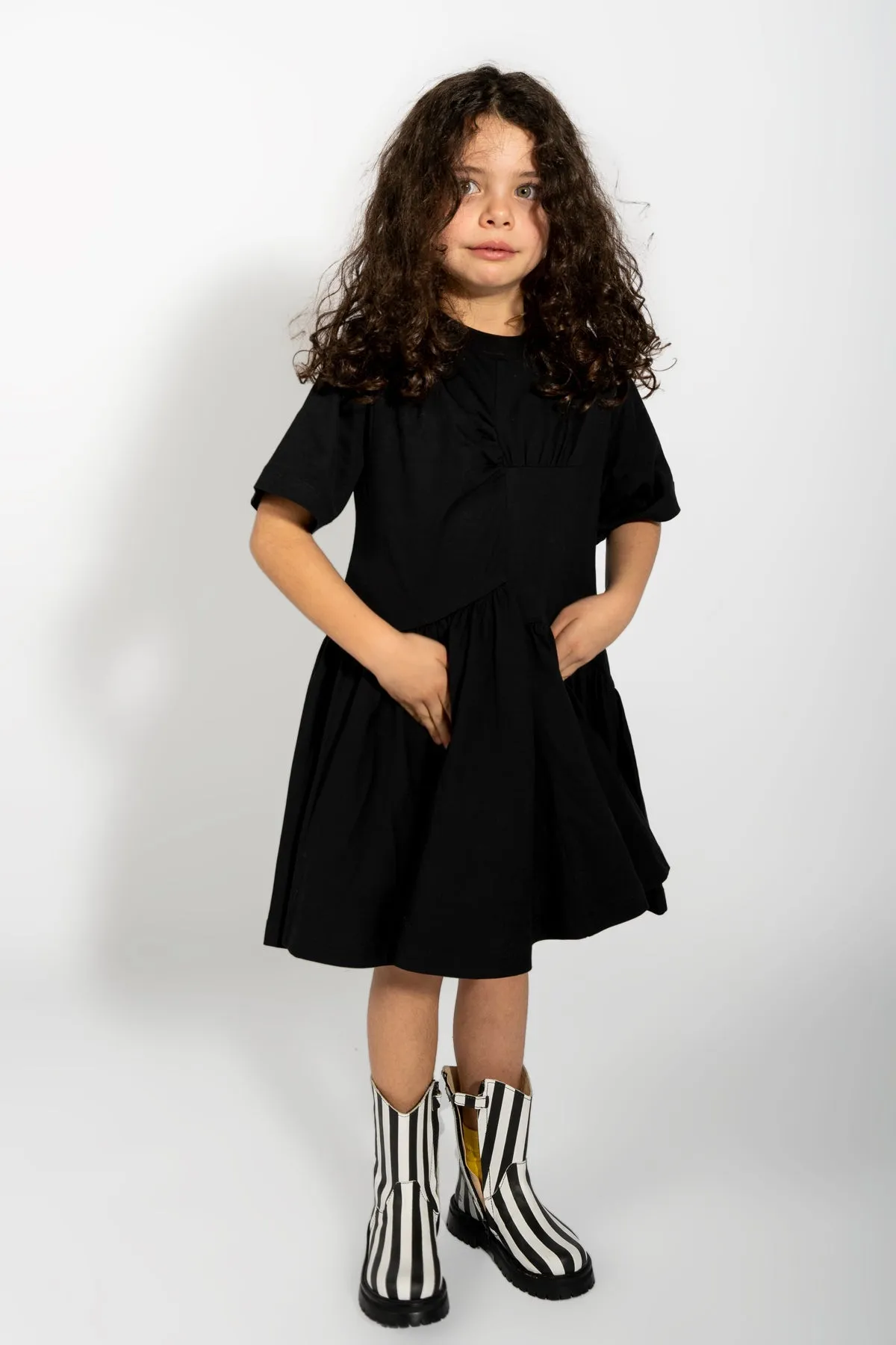 BLACK GATHERED JERSEY T-SHIRT DRESS