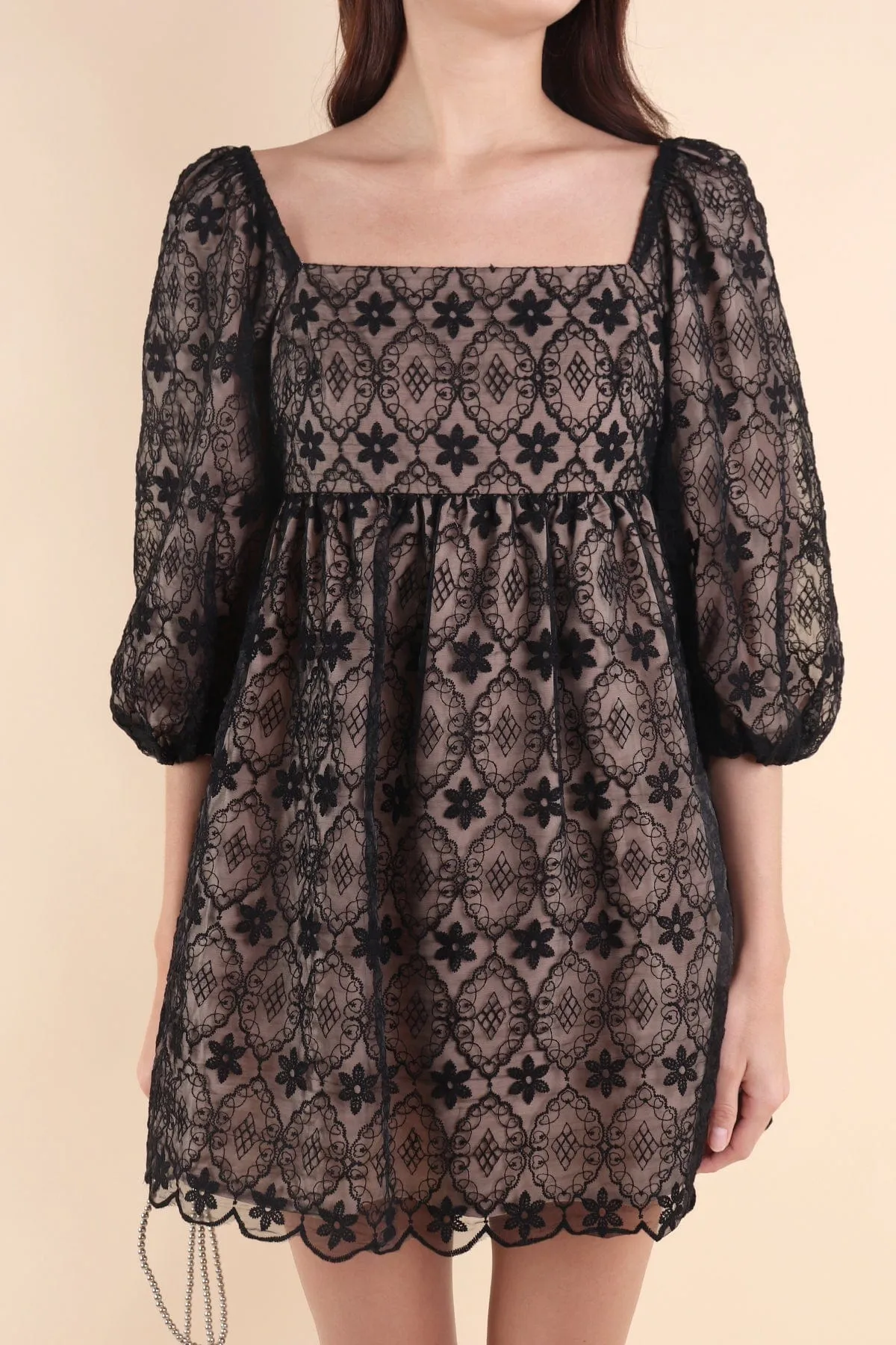 CAMELLIA LACE DRESS IN BLACK