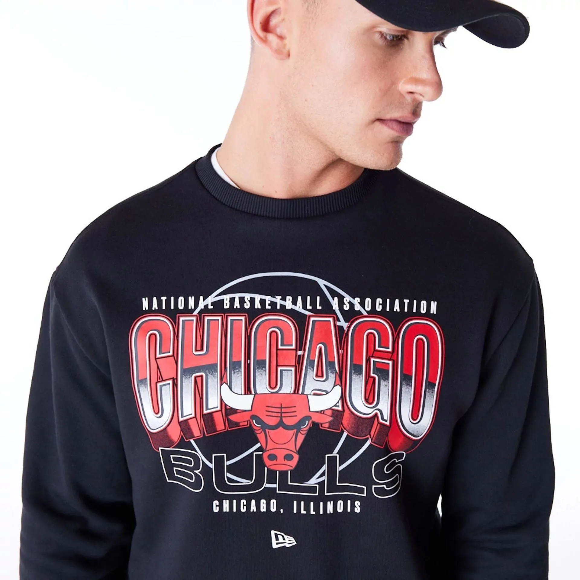 Chicago Bulls NBA Tech Black Crew Neck Sweatshirt