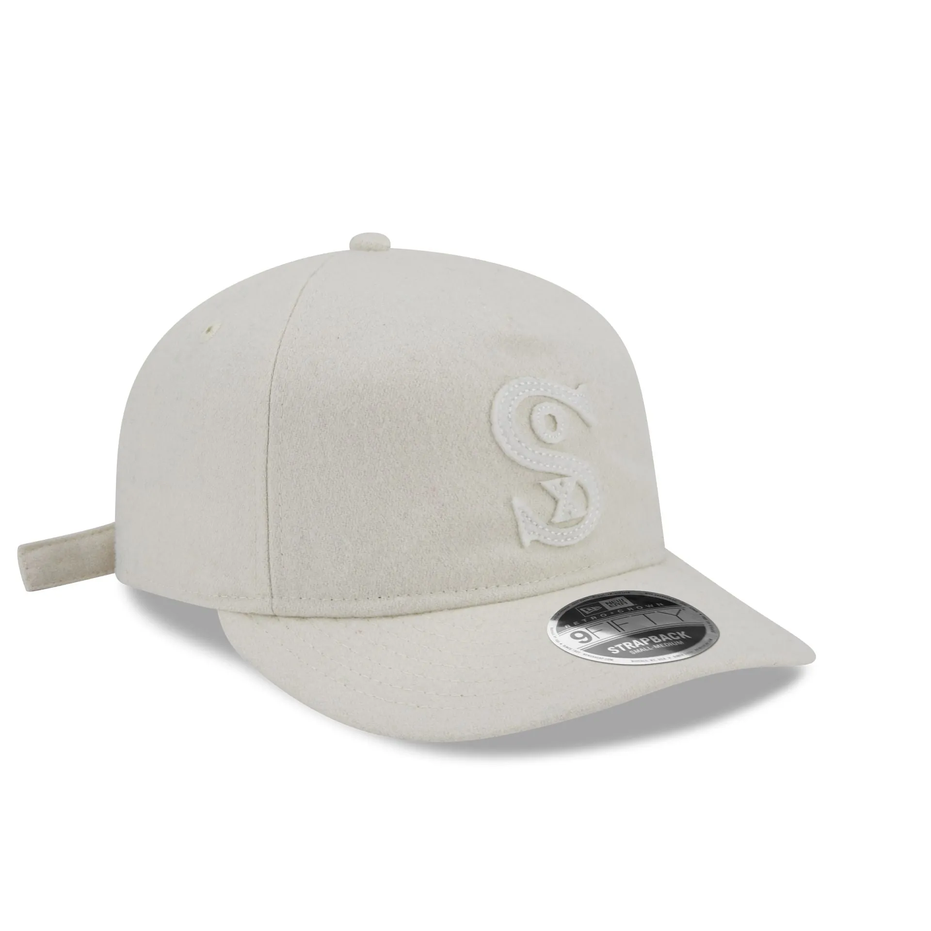 Chicago White Sox MLB Cooperstown Off White Retrocrown 9FIFTY Strapback Cap