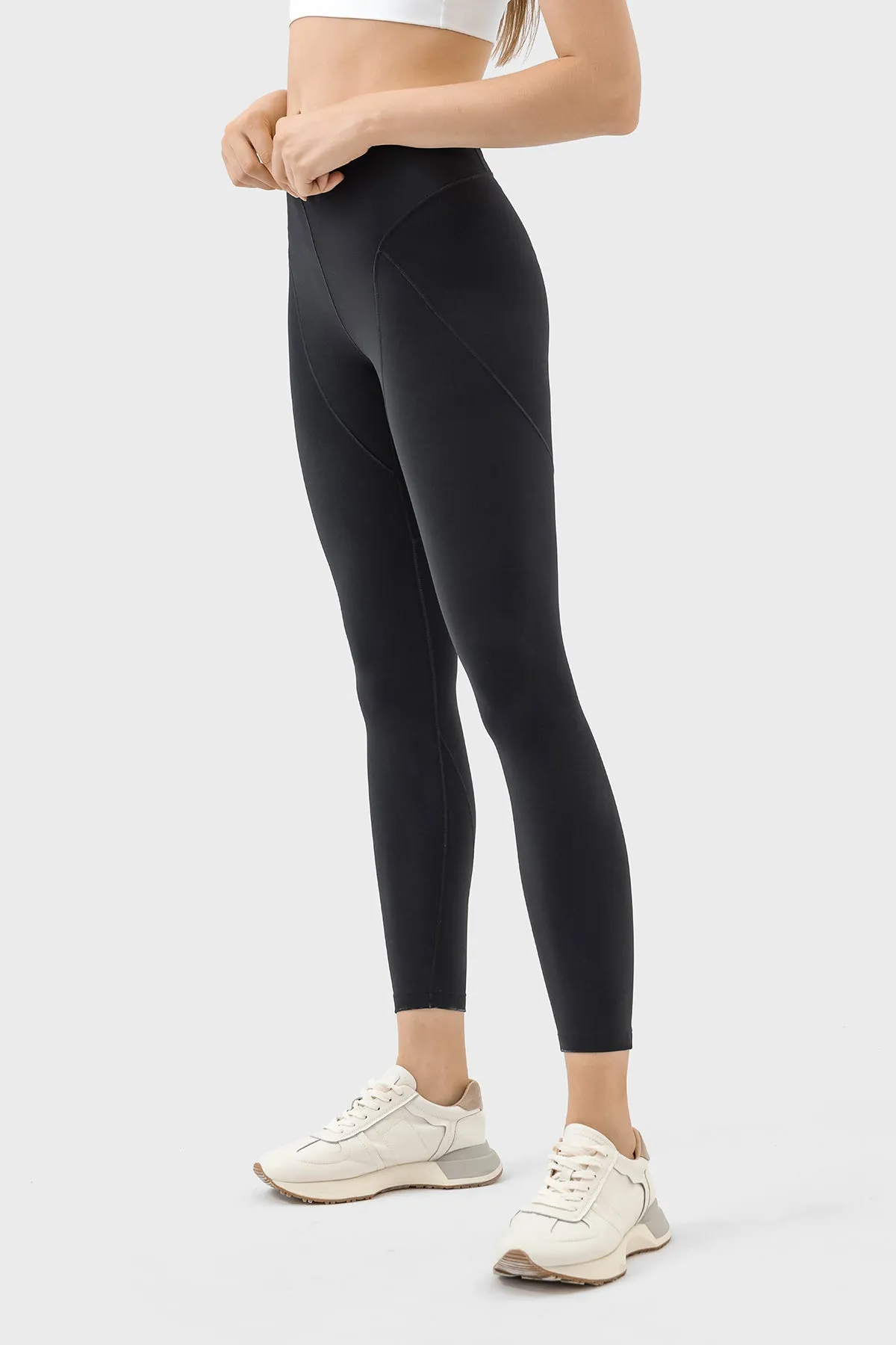 Curved Waist Lift-Up Compression Leggings