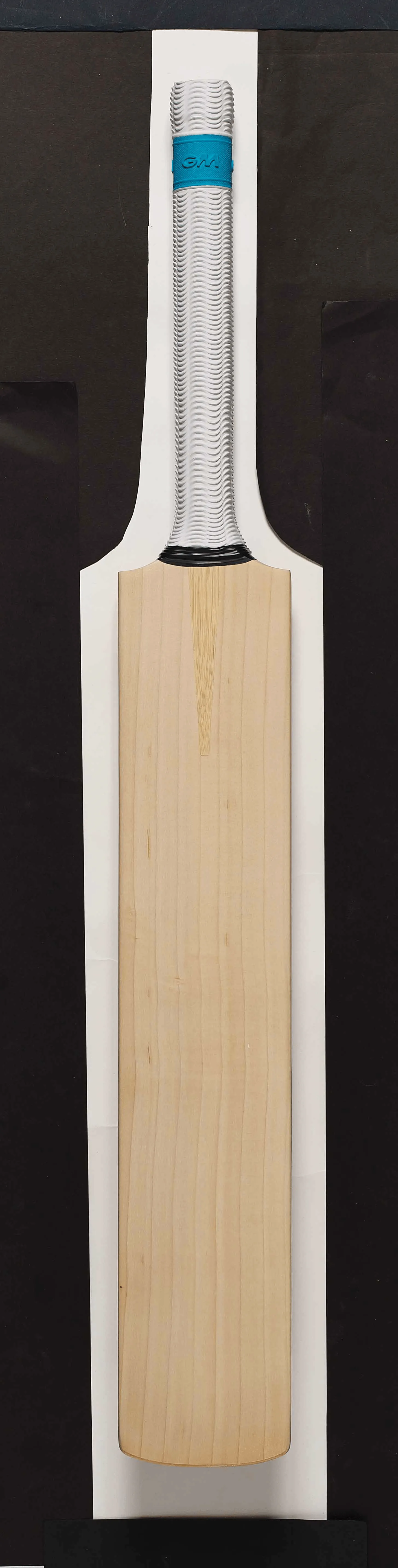 GM Chroma Dxm Signature Ttnow Adult Cricket Bat