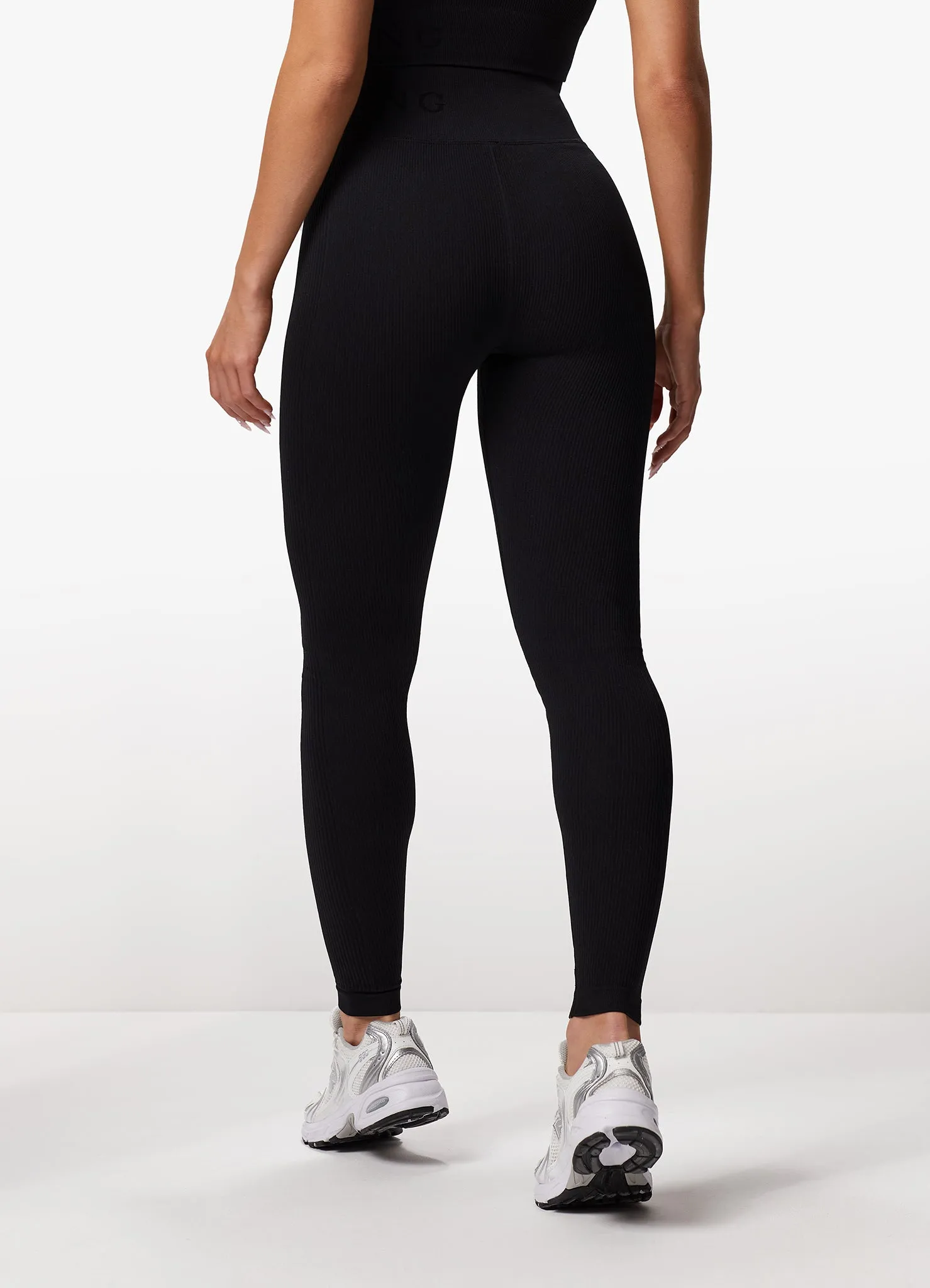 Gym King Formation Seamless Rib Legging - Black