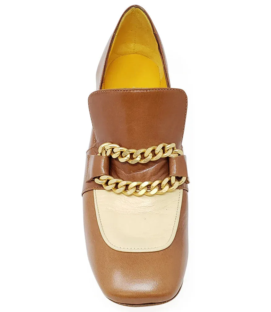 Heeled Loafer with Gold Chain