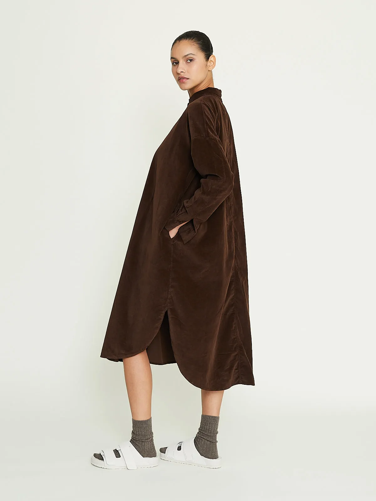 Long Shirt Dress V in Coffee