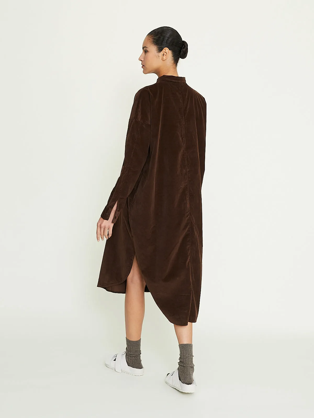 Long Shirt Dress V in Coffee