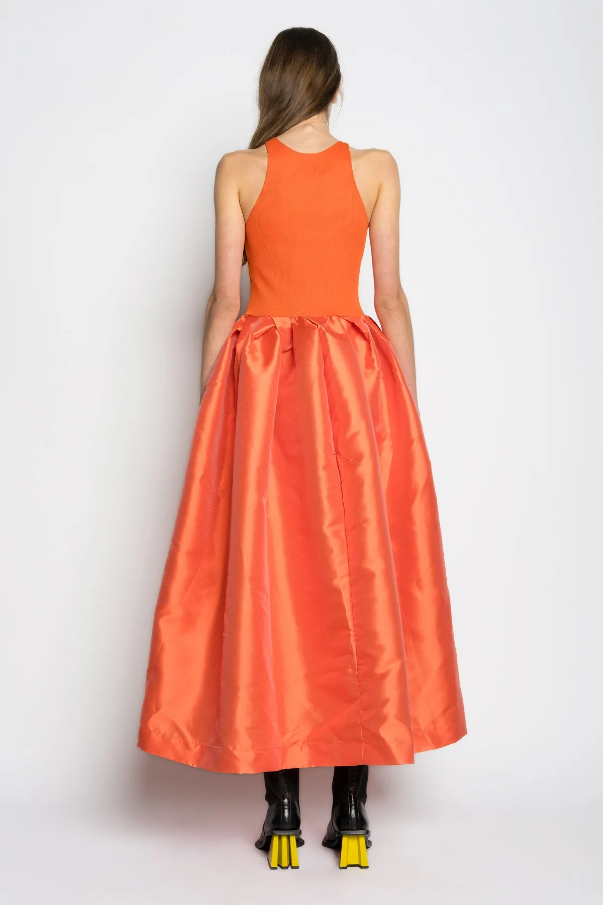 PRE-OWNED / ORANGE DRESS WITH TANK TOP SCOOPED