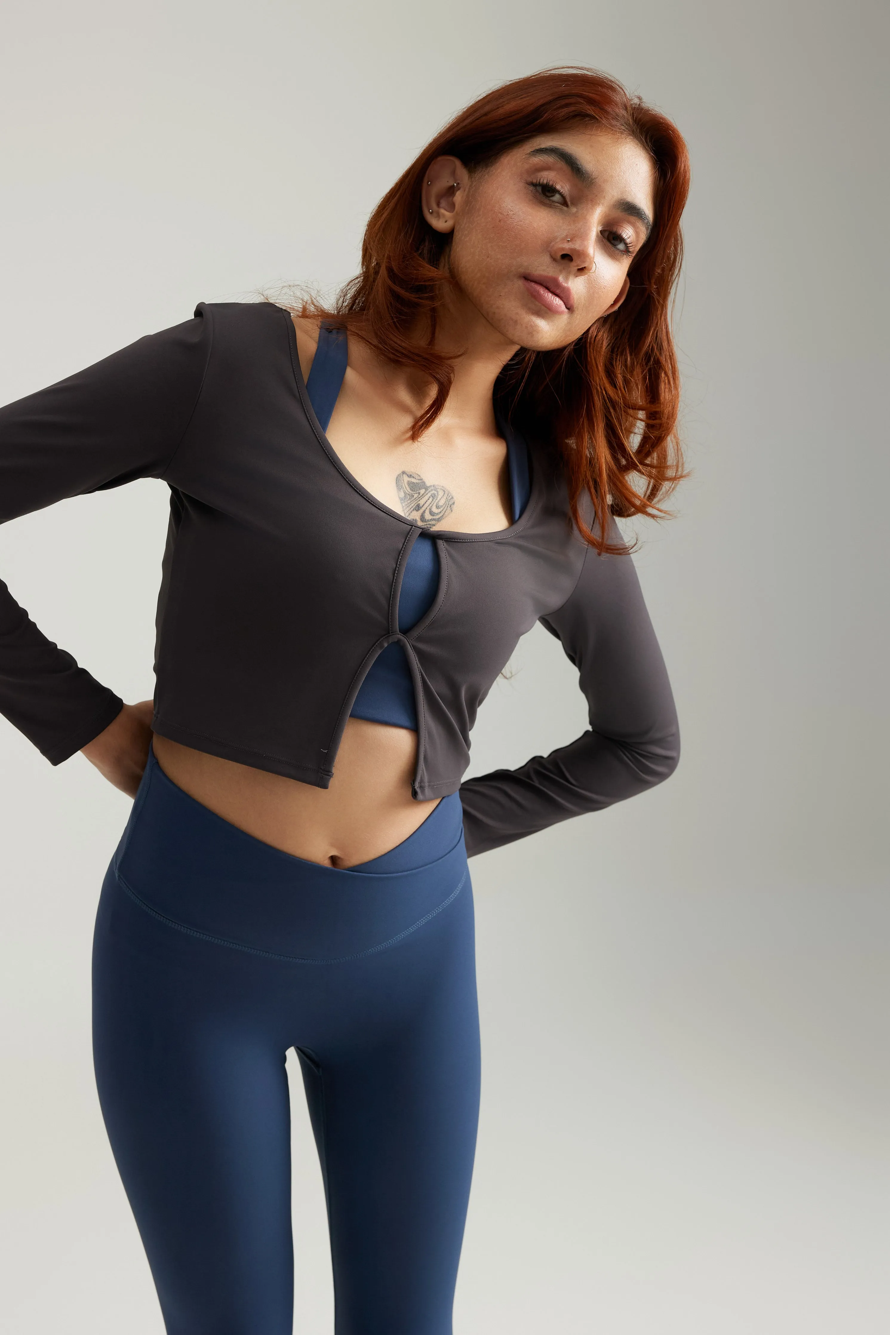 Reversible Twist Long Sleeve in Truffle