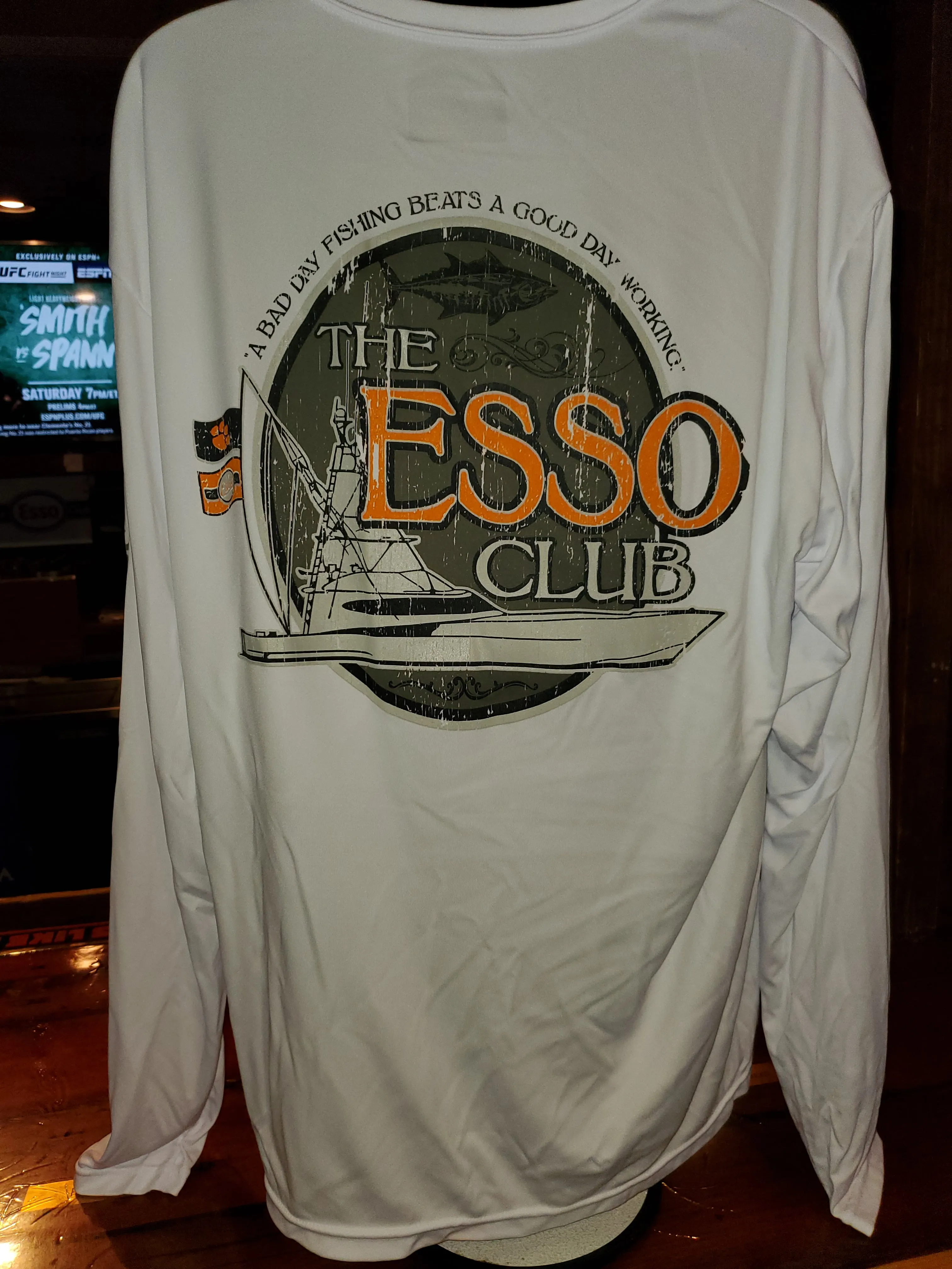 The Esso Club Long Sleeve UV Boat