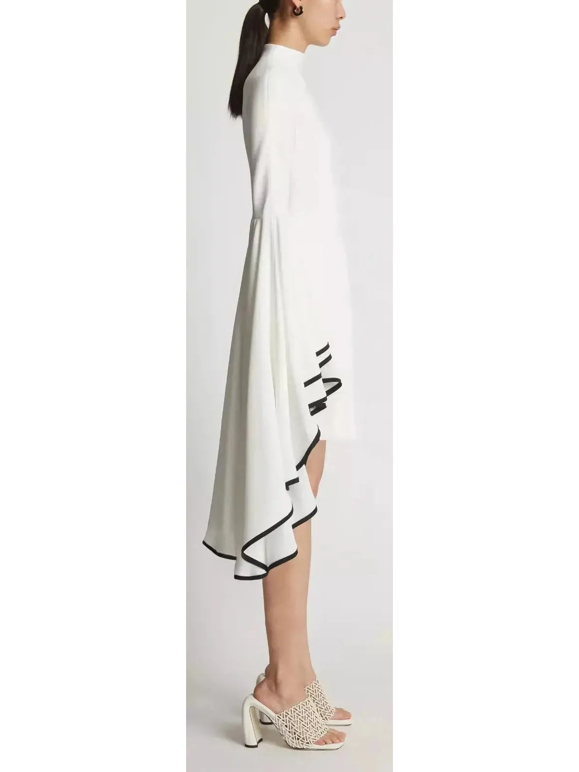 Women’s Crepe Exaggerated Sleeve Dress, White